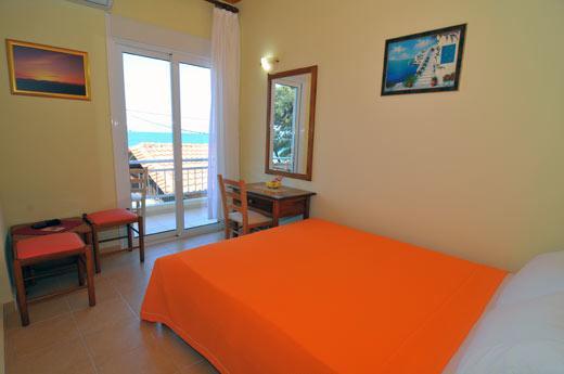 Sikoudis Gorgona Beach Skala Rachoni  Exteriör bild